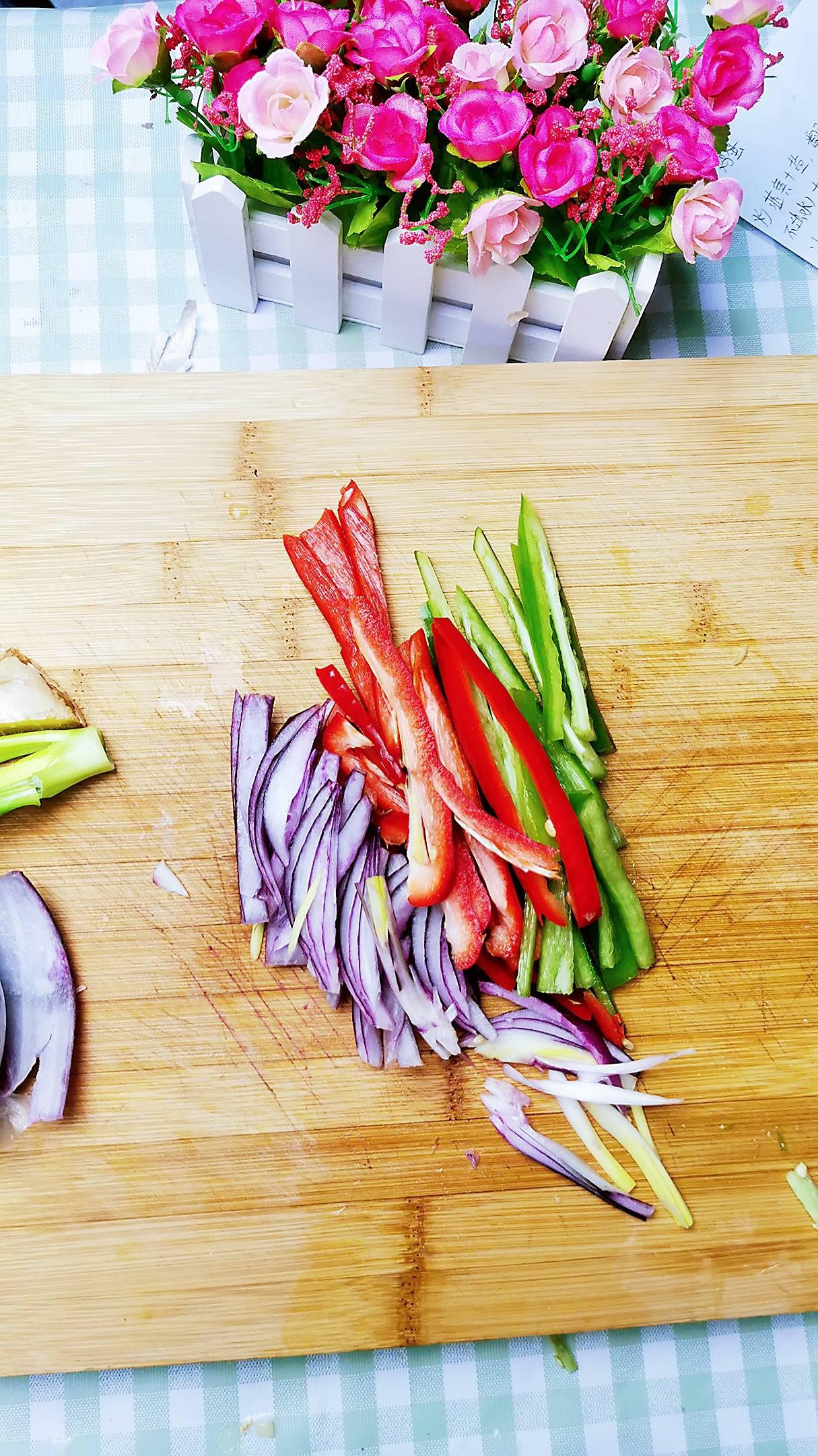 辣炒杏鮑菇的做法-香辣味炒菜譜-易網健康養生網 辣炒杏鮑菇的做法-香辣味炒菜譜