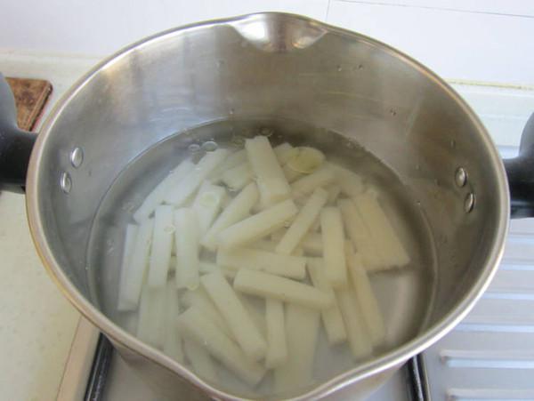 辣炒年糕的做法-酸甜味炒菜譜-易網(wǎng)健康養(yǎng)生網(wǎng) 辣炒年糕的做法-酸甜味炒菜譜