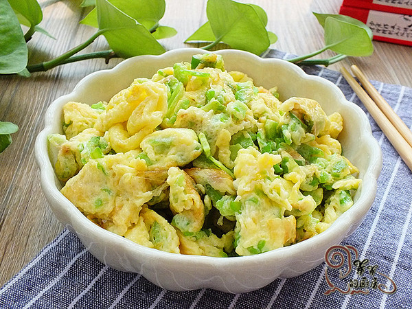 去火菜苦瓜抱雞蛋的做法-家常味炒菜譜-易網健康養生網 去火菜苦瓜抱雞蛋的做法-家常味炒菜譜