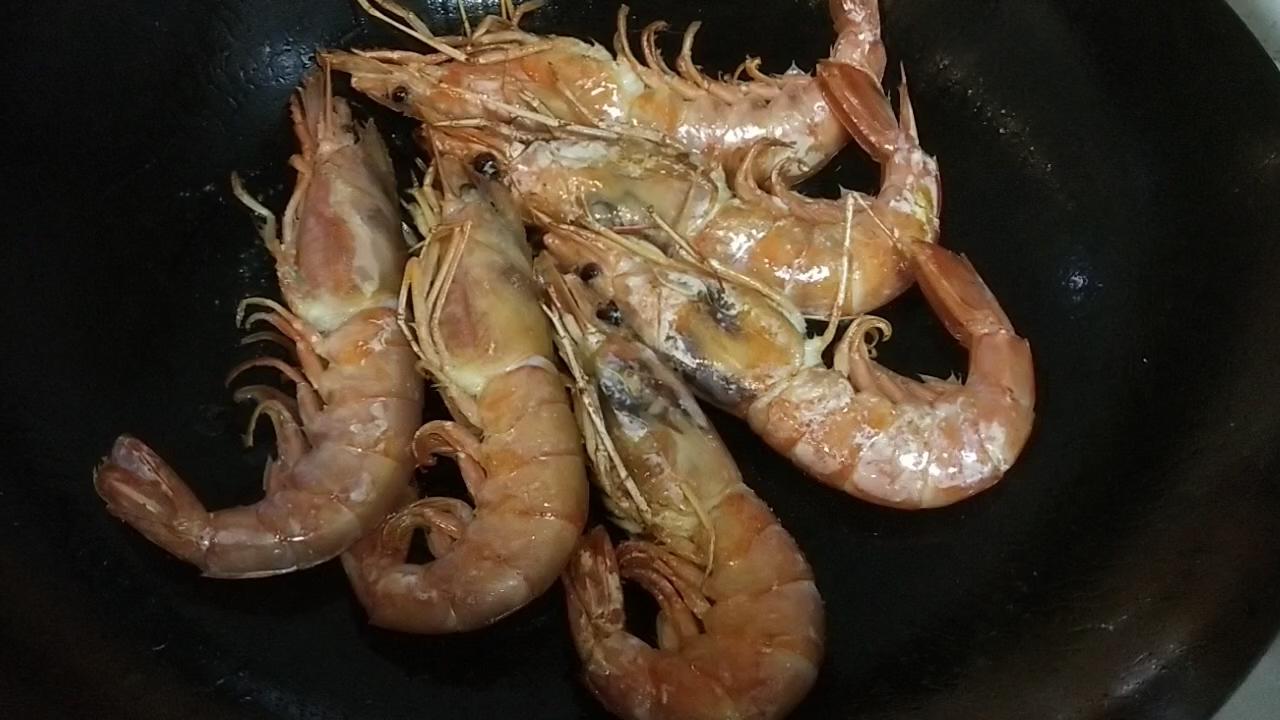 香煎阿根廷紅蝦的做法-咸鮮味煎菜譜-易網(wǎng)健康養(yǎng)生網(wǎng) 香煎阿根廷紅蝦的做法-咸鮮味煎菜譜