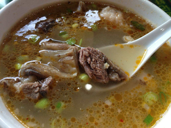 徽湘情緣羊肉湯做法的做法-家常味煮菜譜-易網健康養生網 徽湘情緣羊肉湯做法的做法-家常味煮菜譜