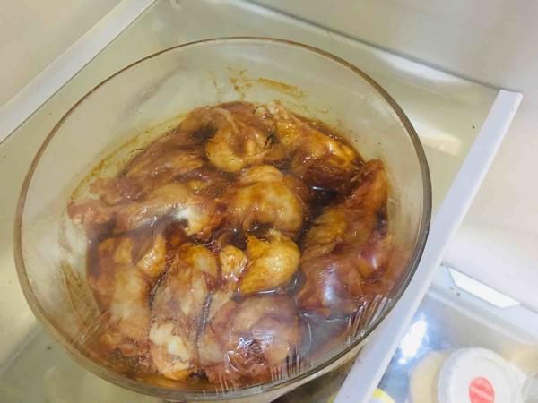 電飯煲奧爾良雞翅根的做法-咸鮮味燜菜譜