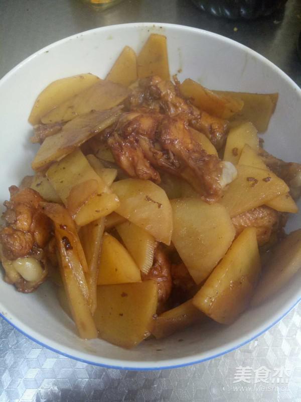 雞翅根炒土豆片的做法-家常味爆菜譜