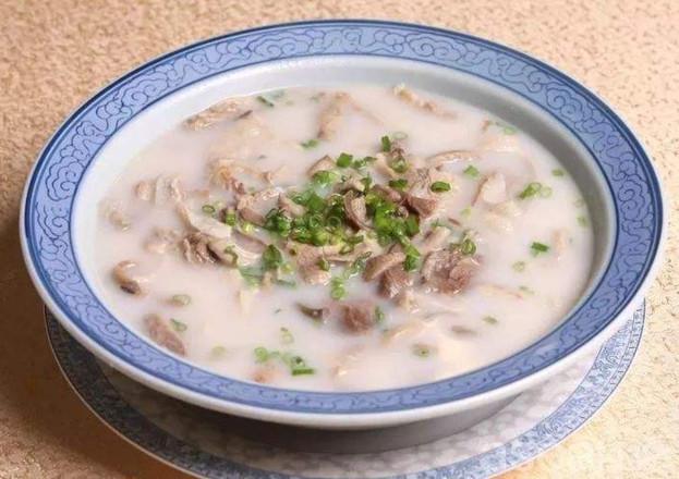 徽湘情緣羊肉湯做法的做法-家常味煮菜譜-易網<a href=http://www.xllyou.com/ target=_blank class=infotextkey>健康養生</a>網 徽湘情緣羊肉湯做法的做法-家常味煮菜譜