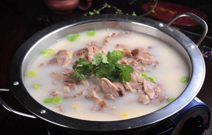 徽湘情緣羊肉湯做法的做法-家常味煮菜譜-易網健康養生網 徽湘情緣羊肉湯做法的做法-家常味煮菜譜