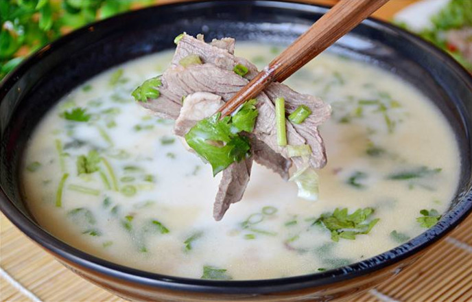 徽湘情緣羊肉湯做法的做法-家常味煮菜譜-易網健康養生網 徽湘情緣羊肉湯做法的做法-家常味煮菜譜