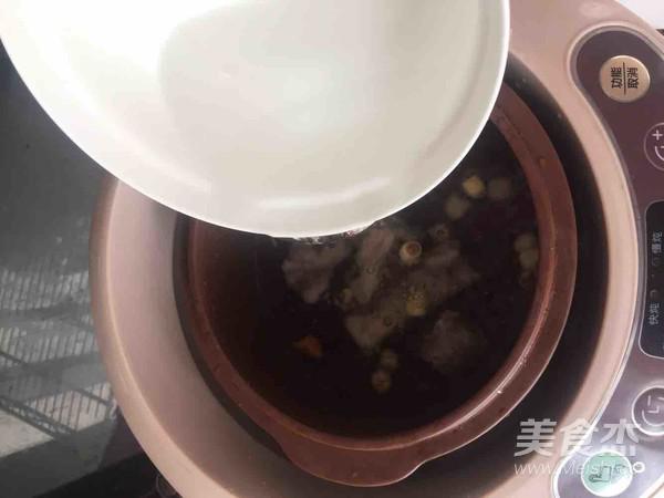 赤小豆骨頭湯的做法-家常味燉菜譜-易網健康養生網 赤小豆骨頭湯的做法-家常味燉菜譜