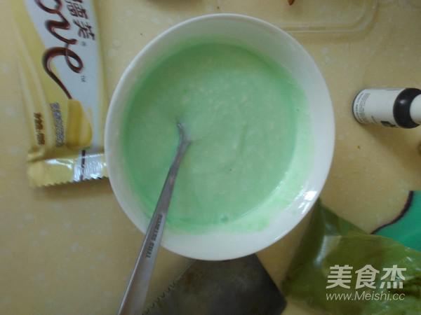 抹茶旋風雙巧果肉炒酸奶的做法-奶香味凍菜譜-易網健康養生網 抹茶旋風雙巧果肉炒酸奶的做法-奶香味凍菜譜