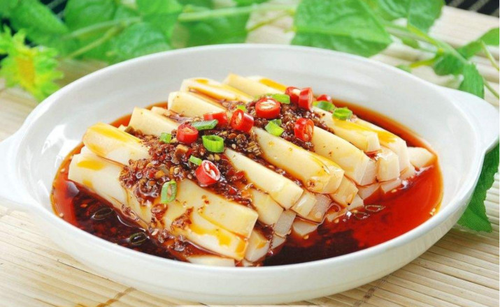 徽湘情緣涼粉做法的做法-其它口味煮菜譜-易網(wǎng)健康養(yǎng)生網(wǎng) 徽湘情緣涼粉做法的做法-其它口味煮菜譜