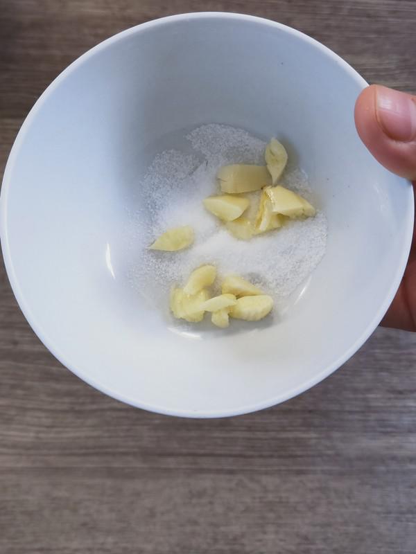 黃瓜拌涼皮。的做法-咸鮮味拌菜譜