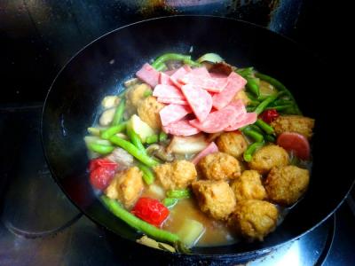 家常燉菜的做法-咸鮮味燉菜譜