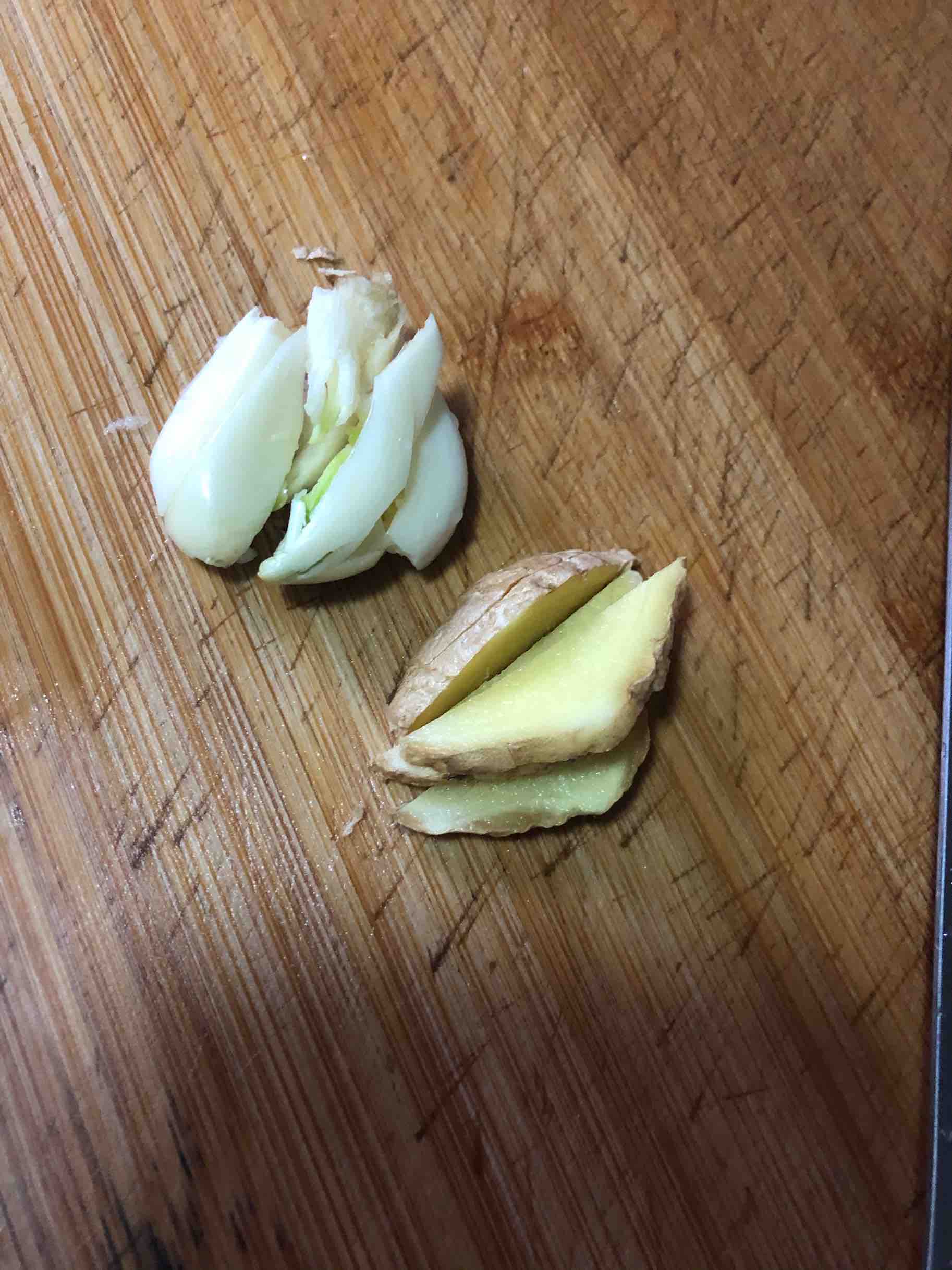 黃燜雞的做法-咸鮮味燒菜譜-易網健康養生網 黃燜雞的做法-咸鮮味燒菜譜