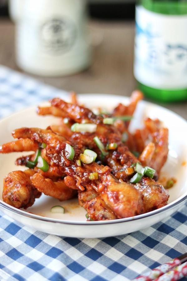 韓式辣醬雞爪的做法-香辣味炒菜譜-易網(wǎng)健康養(yǎng)生網(wǎng) 韓式辣醬雞爪的做法-香辣味炒菜譜
