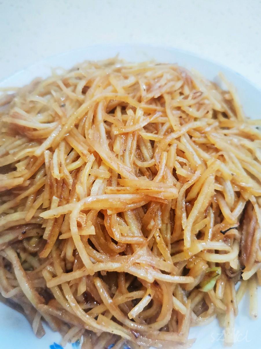 炒土豆絲的做法-咸鮮味炒菜譜