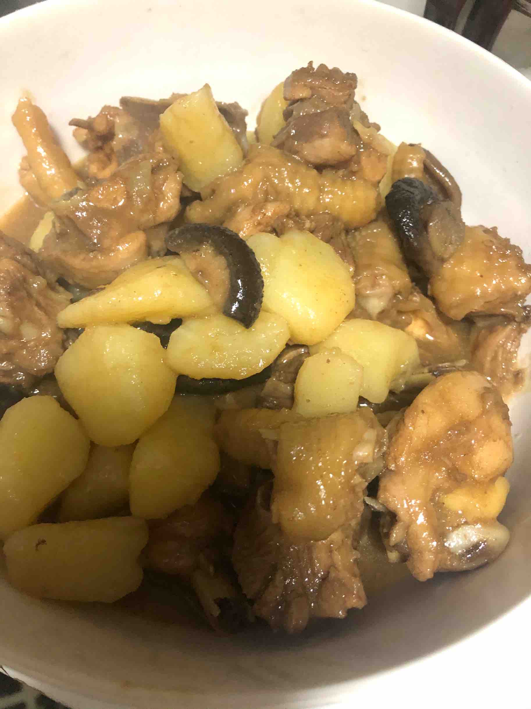 黃燜雞的做法-咸鮮味燒菜譜-易網健康養生網 黃燜雞的做法-咸鮮味燒菜譜