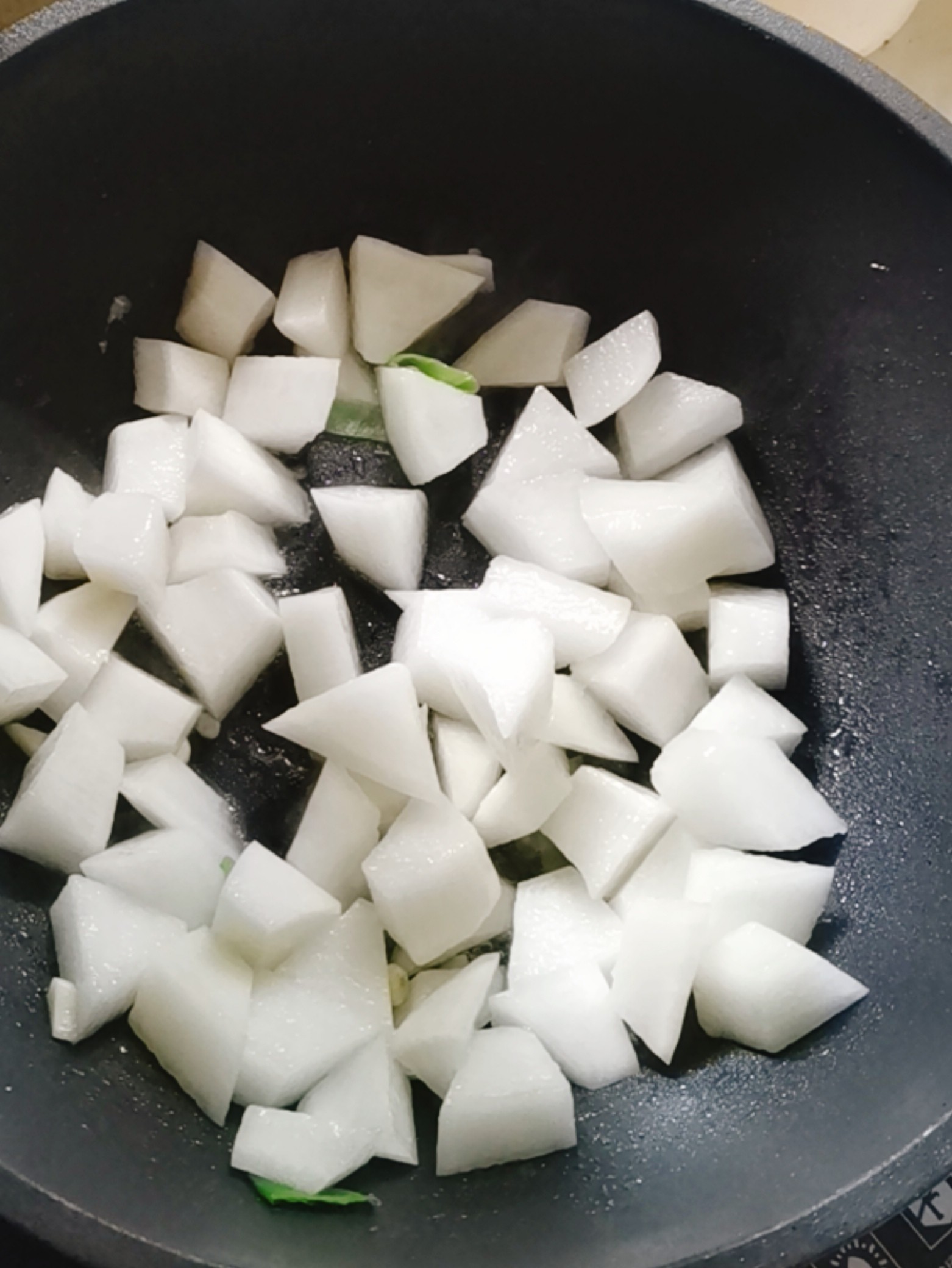 青蒜蘿卜的做法-咸鮮味燒菜譜-易網健康養生網 青蒜蘿卜的做法-咸鮮味燒菜譜