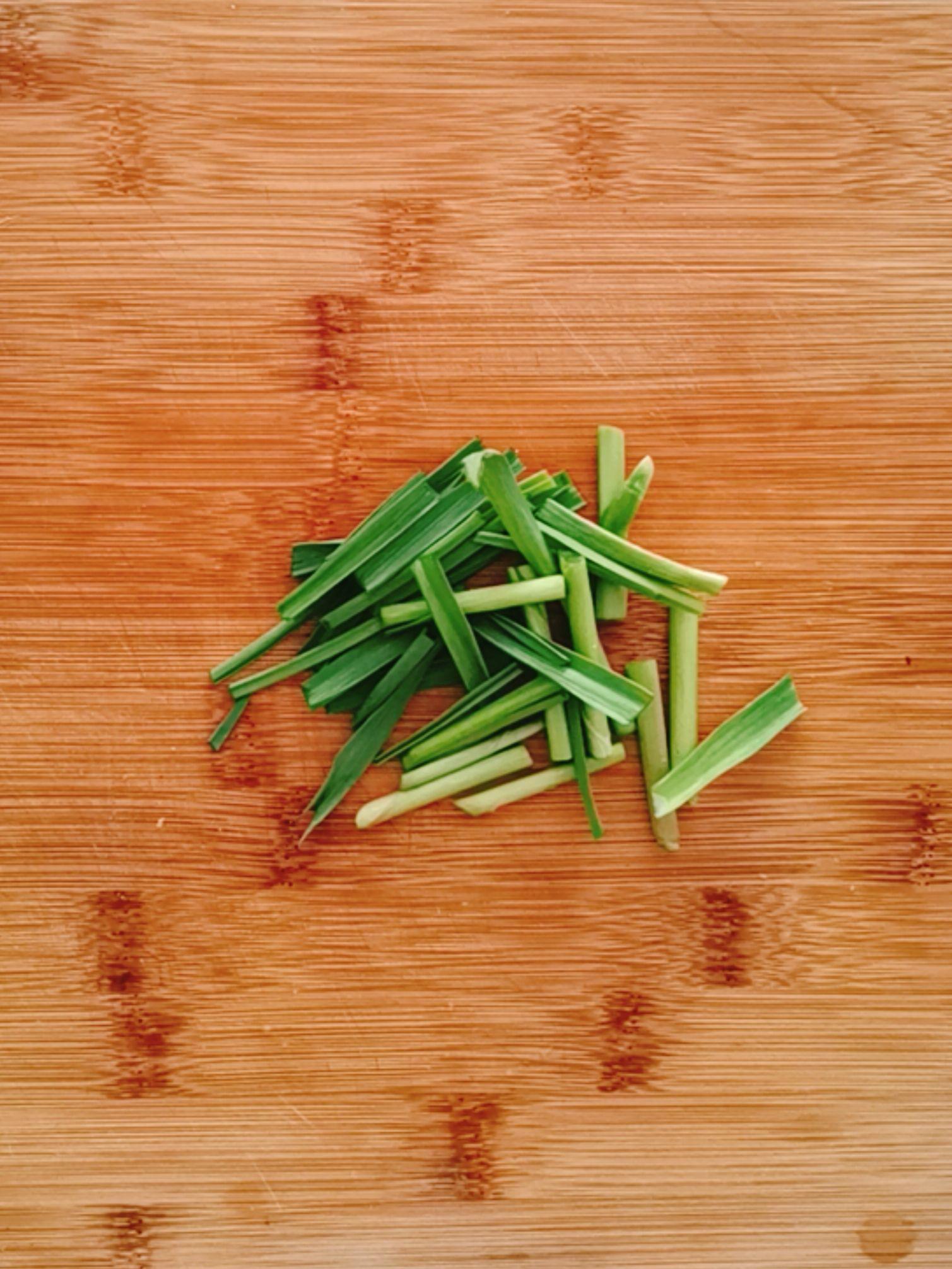 水煮雞片的做法-麻辣味煮菜譜-易網(wǎng)健康養(yǎng)生網(wǎng) 水煮雞片的做法-麻辣味煮菜譜