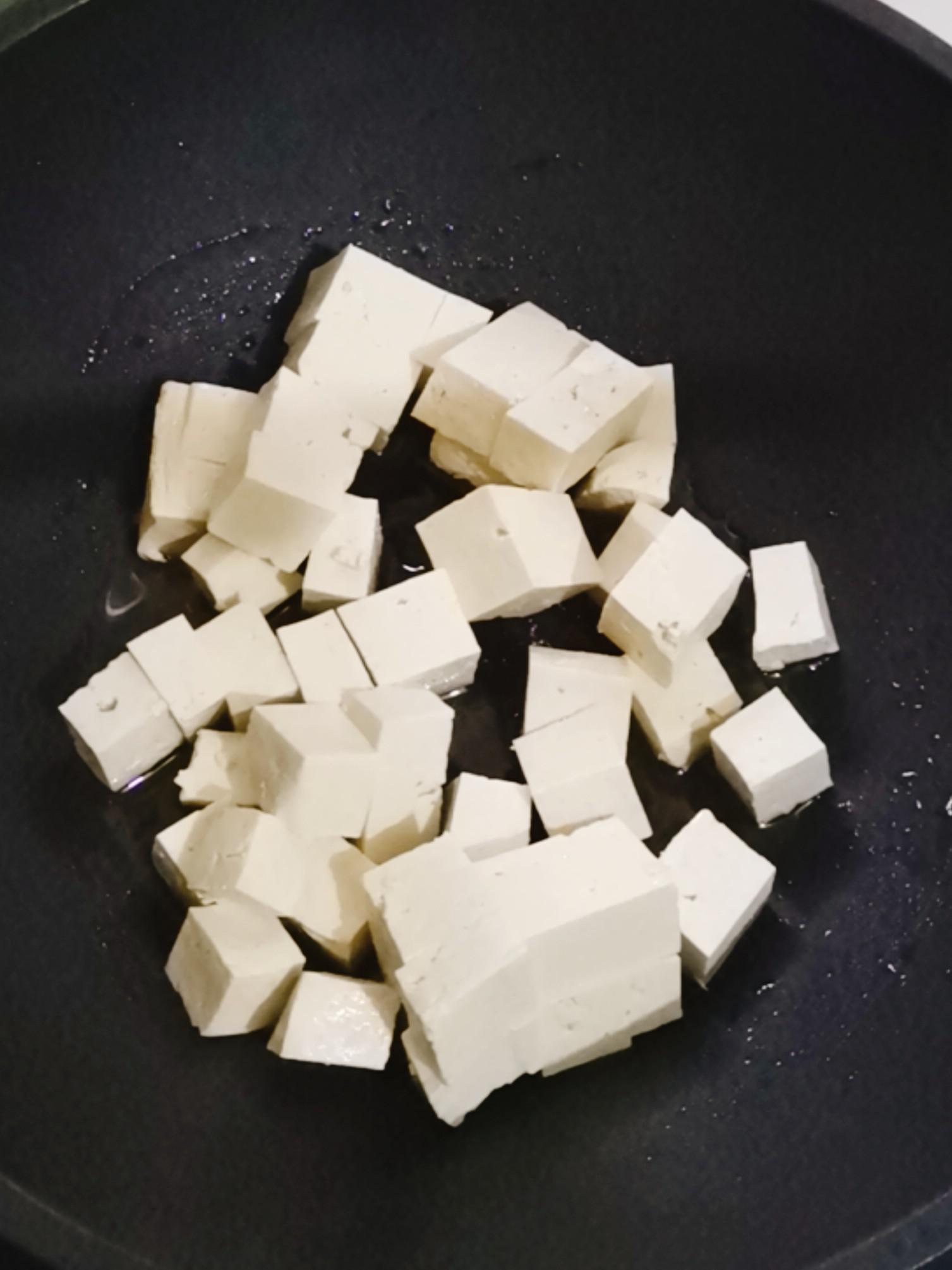 宮保豆腐的做法-咸鮮味炒菜譜-易網健康養生網 宮保豆腐的做法-咸鮮味炒菜譜