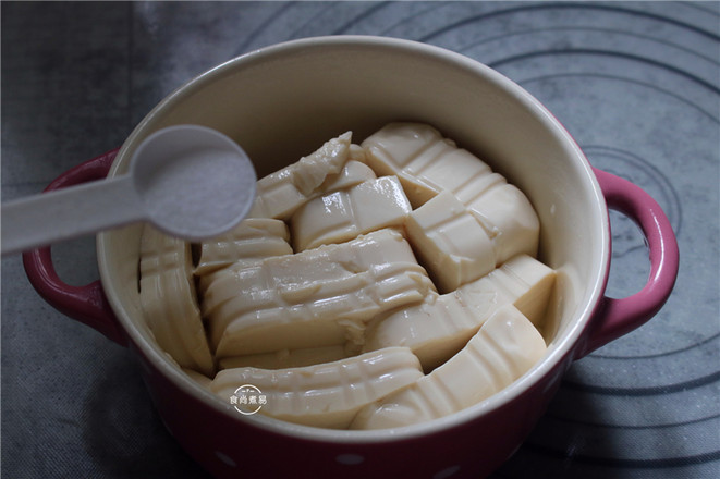 豆腐蒸雞蛋羹的做法-家常味蒸菜譜