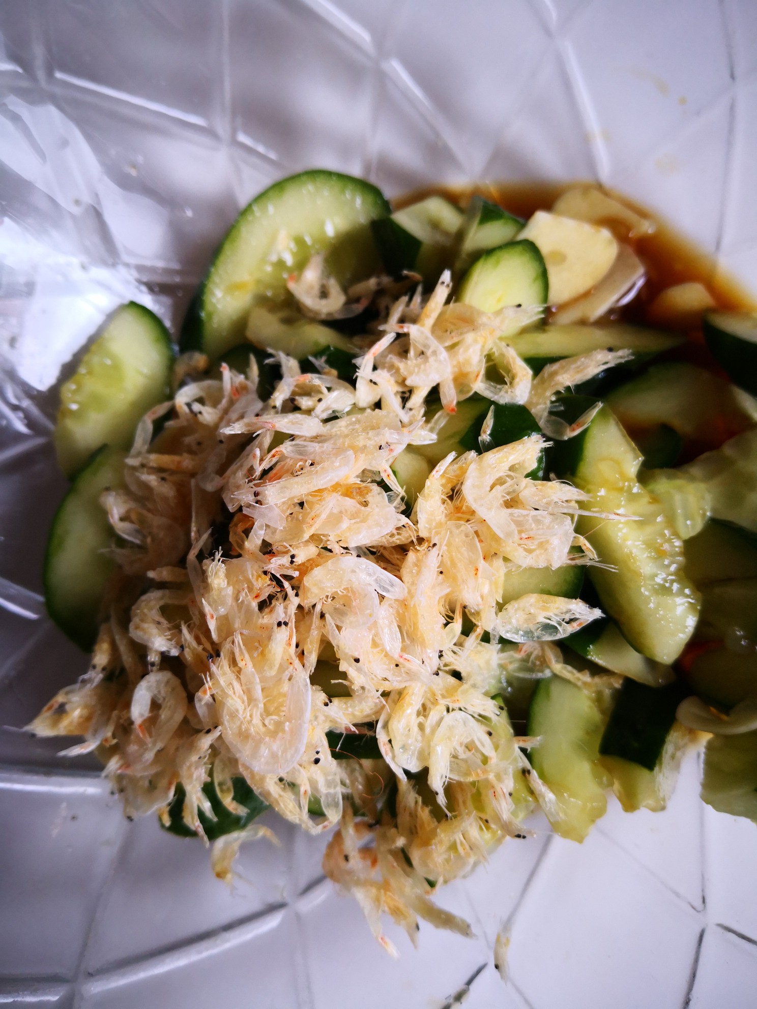 蝦皮拍黃瓜的做法-酸甜味拌菜譜-易網健康養生網 蝦皮拍黃瓜的做法-酸甜味拌菜譜