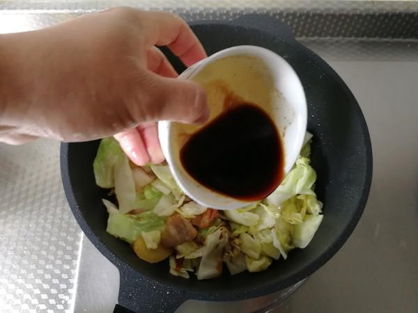 酸辣包菜炒肉的做法-酸辣味炒菜譜-易網健康養生網 酸辣包菜炒肉的做法-酸辣味炒菜譜