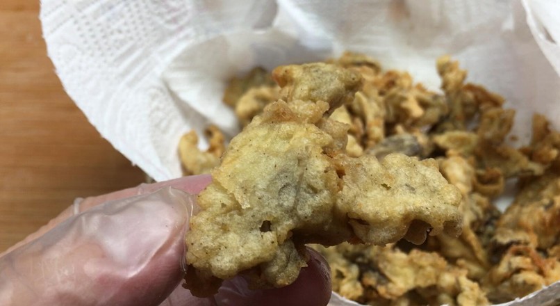 口感香酥，制作簡單的炸蘑菇，比炸肉好吃多了。的做法-家常味煎菜譜
