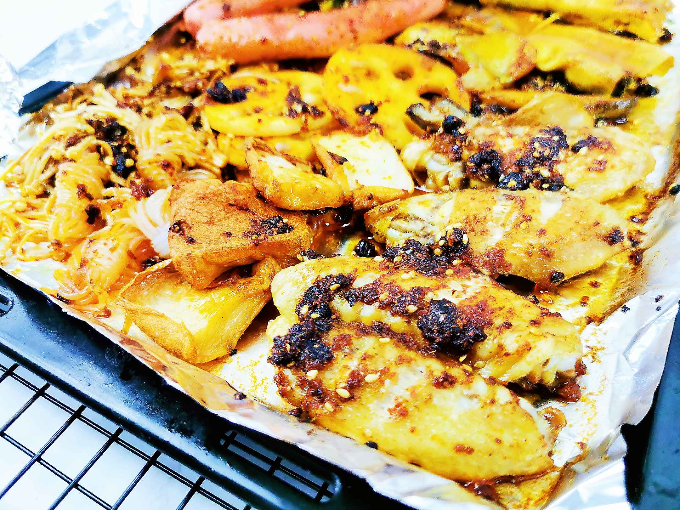 宵夜燒烤拼盤(pán)的做法-香辣味烤菜譜-易網(wǎng)健康養(yǎng)生網(wǎng) 宵夜燒烤拼盤(pán)的做法-香辣味烤菜譜