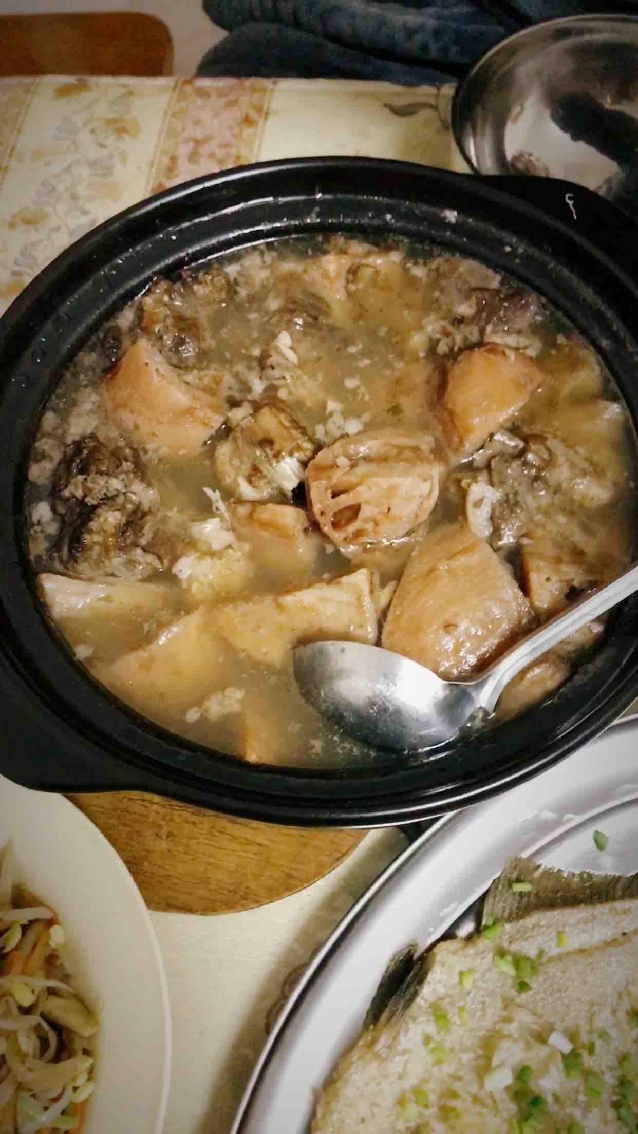 蓮藕排骨湯的做法-家常味煨菜譜