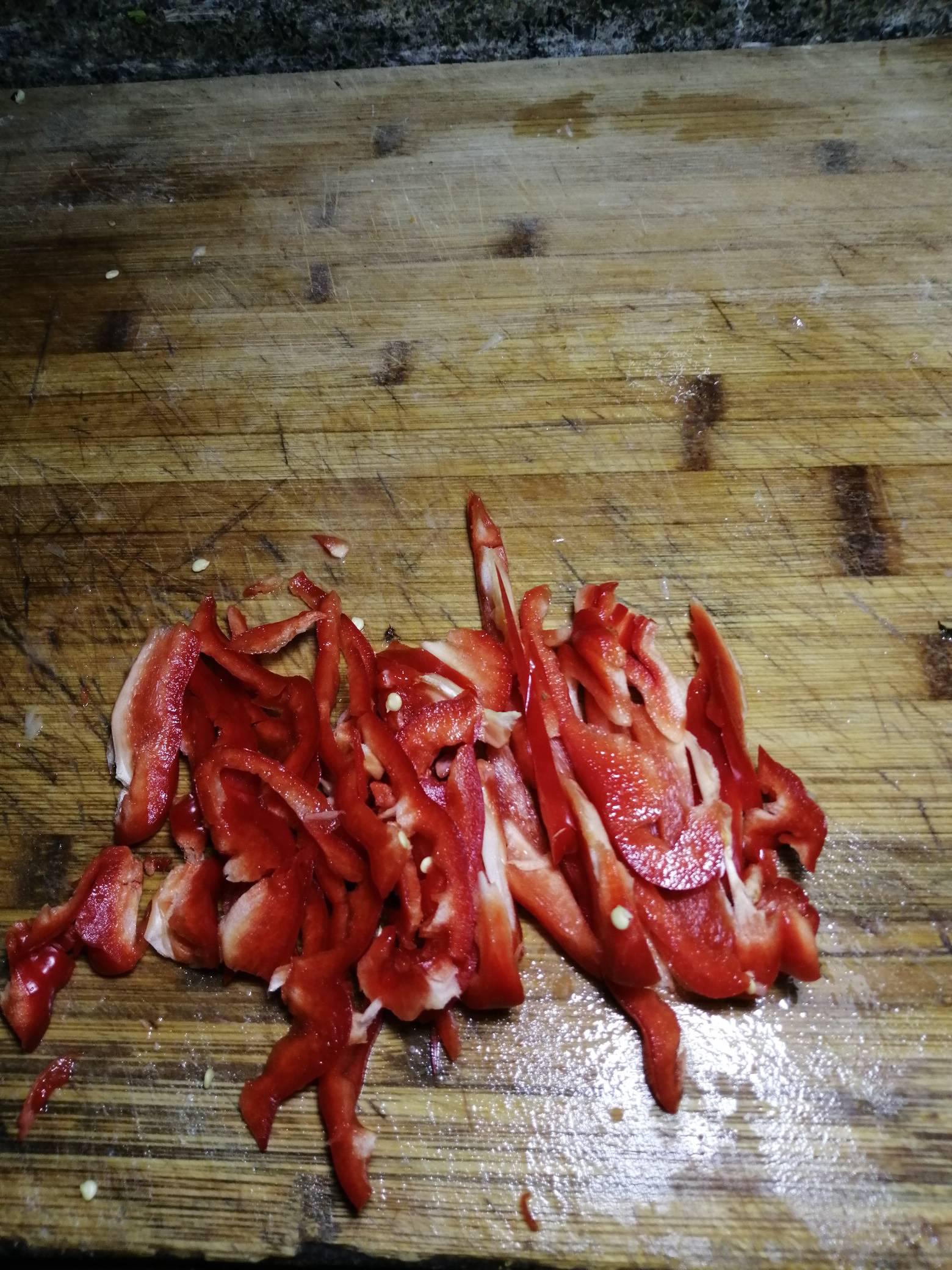 低卡酸辣土豆絲的做法-酸辣味炒菜譜-易網(wǎng)健康養(yǎng)生網(wǎng) 低卡酸辣土豆絲的做法-酸辣味炒菜譜