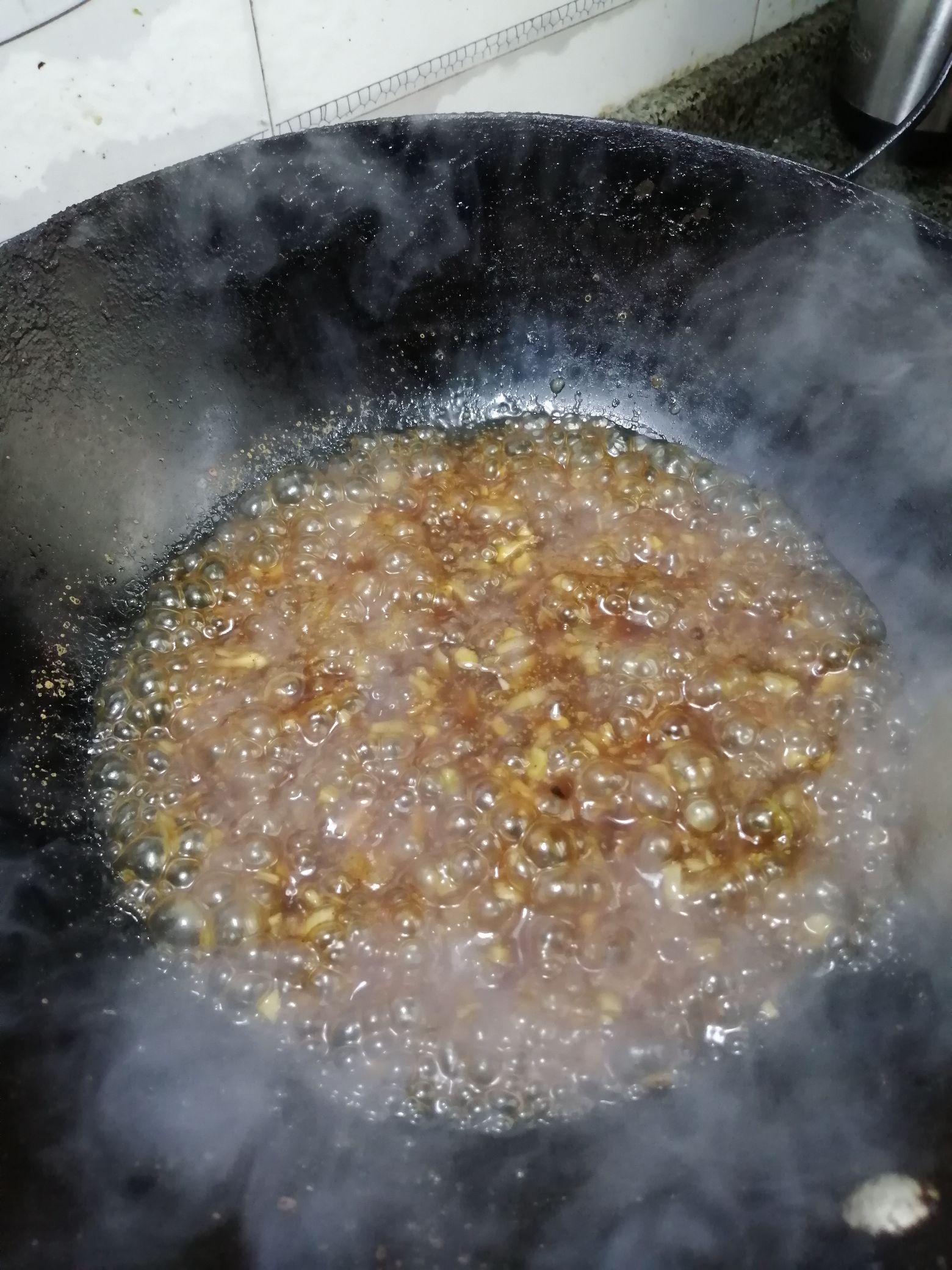 黑胡椒麻花炒涼皮的做法-黑椒味炒菜譜-易網健康養生網 黑胡椒麻花炒涼皮的做法-黑椒味炒菜譜