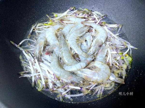 蘿卜絲煮大蝦的做法-家常味爆菜譜-易網健康養生網 蘿卜絲煮大蝦的做法-家常味爆菜譜