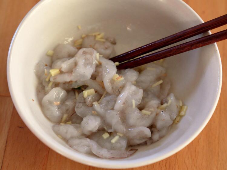 蝦仁豆腐的做法-咸鮮味炒菜譜