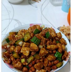 醬爆雞丁的做法-家常味炒菜譜