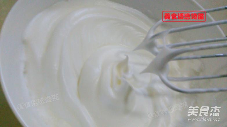 肉松紫薯蛋糕卷的做法-甜味烘焙菜譜-易網健康養生網 肉松紫薯蛋糕卷的做法-甜味烘焙菜譜