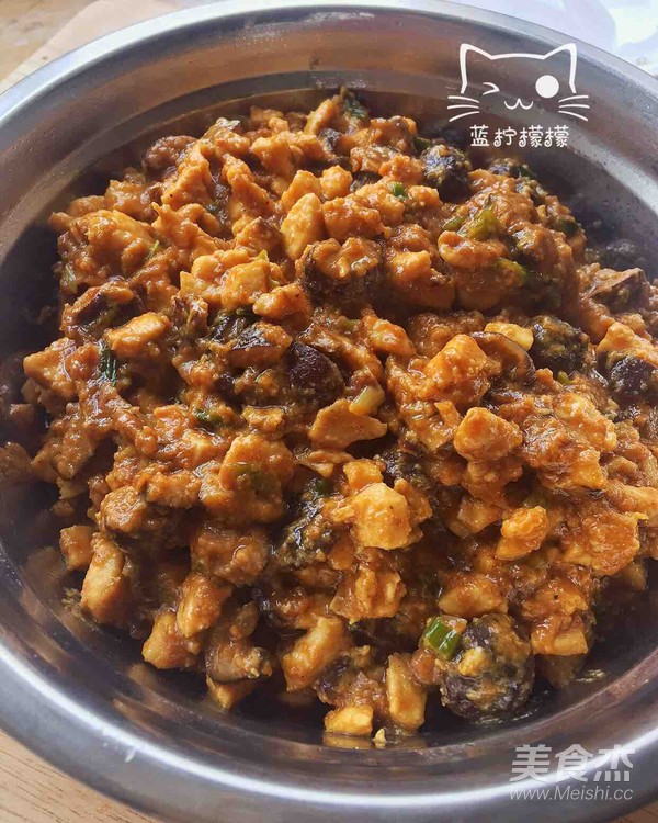 香菇雞肉炸醬面的做法-家常味炸菜譜