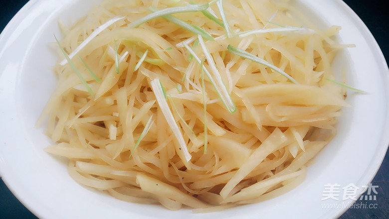 清炒土豆絲快手版的做法-家常味炒菜譜-易網健康養生網 清炒土豆絲快手版的做法-家常味炒菜譜