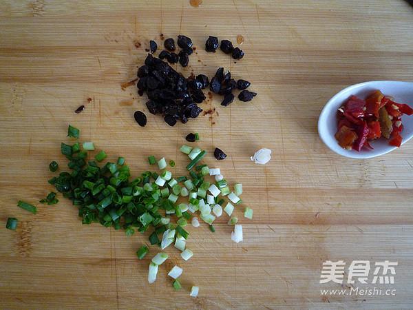 臘味蒸熏干的做法-其它口味蒸菜譜-易網健康養生網 臘味蒸熏干的做法-其它口味蒸菜譜