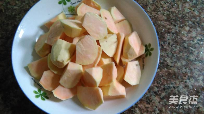 拔絲紅薯的做法-甜味炸菜譜-易網健康養生網 拔絲紅薯的做法-甜味炸菜譜