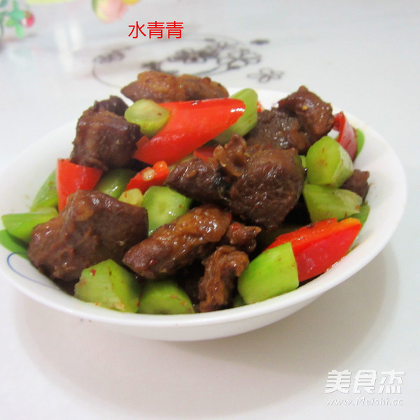 萵筍燜紅燒肉的做法-家常味燜菜譜-易網健康養生網 萵筍燜紅燒肉的做法-家常味燜菜譜