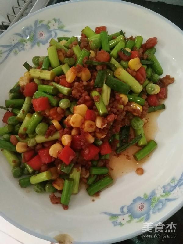 蒜苗醬油炒飯的做法-咸鮮味炒菜譜-易網健康養生網 蒜苗醬油炒飯的做法-咸鮮味炒菜譜