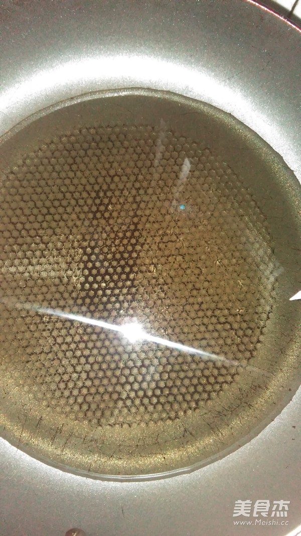 拔絲紅薯的做法-甜味炸菜譜-易網健康養生網 拔絲紅薯的做法-甜味炸菜譜