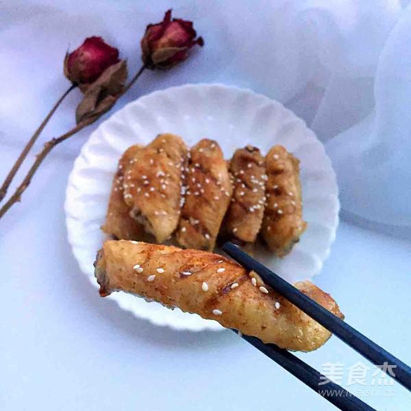 香辣烤雞翅中的做法-香辣味烤菜譜-易網(wǎng)健康養(yǎng)生網(wǎng) 香辣烤雞翅中的做法-香辣味烤菜譜