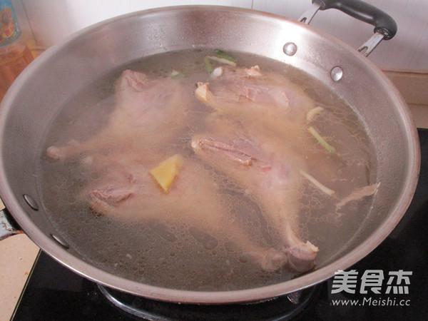 腐乳醬鴨的做法-咸鮮味燒菜譜-易網(wǎng)健康養(yǎng)生網(wǎng) 腐乳醬鴨的做法-咸鮮味燒菜譜