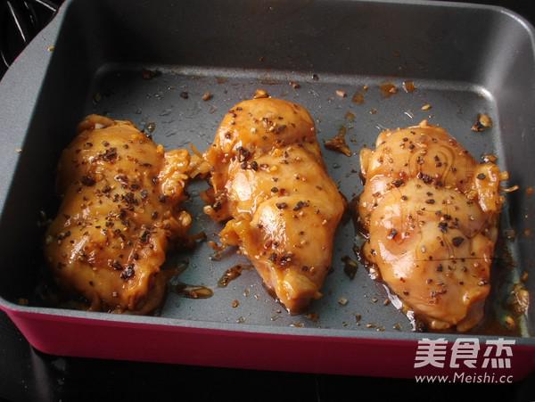 烤雞肉沙拉的做法-家常味烤菜譜-易網健康養生網 烤雞肉沙拉的做法-家常味烤菜譜