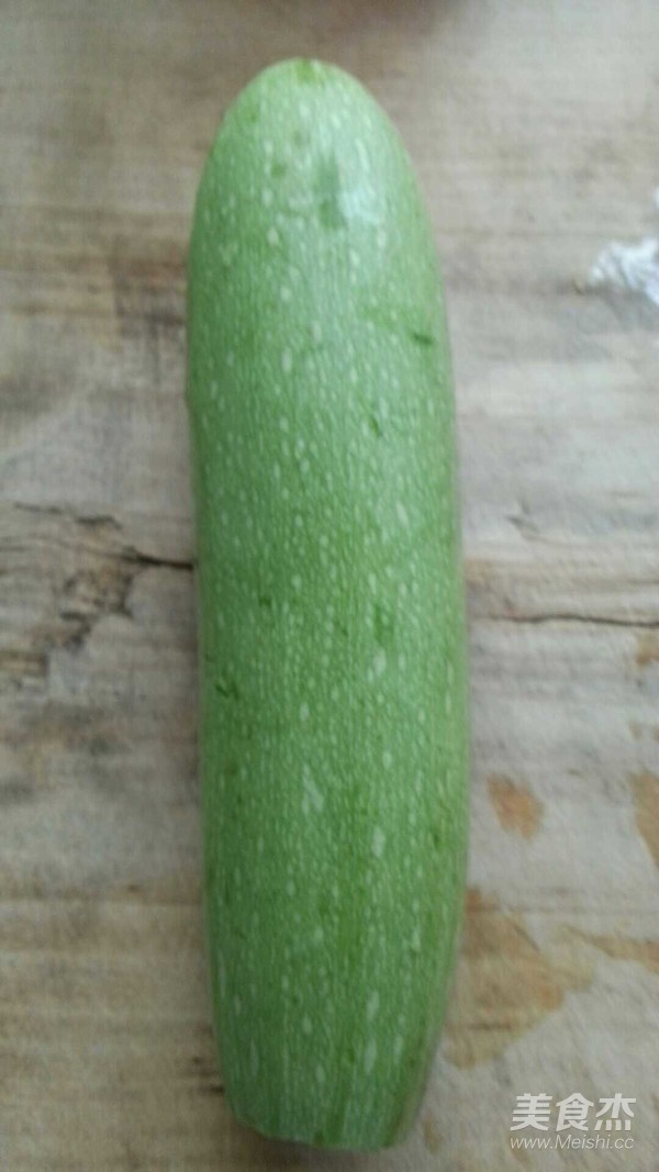 炒角瓜的做法-家常味炒菜譜-易網<a href=http://www.xllyou.com/ target=_blank class=infotextkey>健康養生</a>網 炒角瓜的做法-家常味炒菜譜