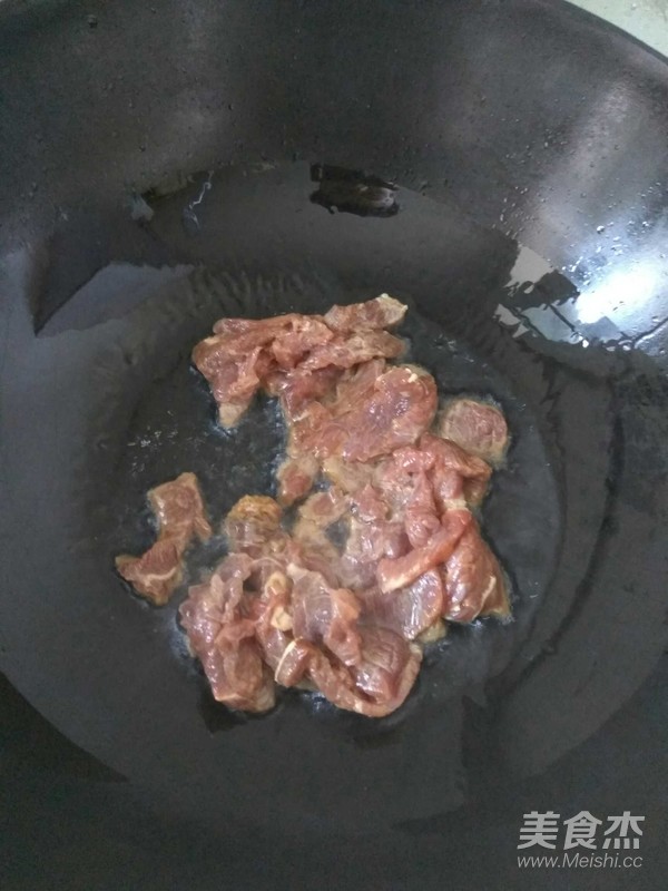 大辣椒炒肉的做法-家常味炒菜譜-易網健康養生網 大辣椒炒肉的做法-家常味炒菜譜