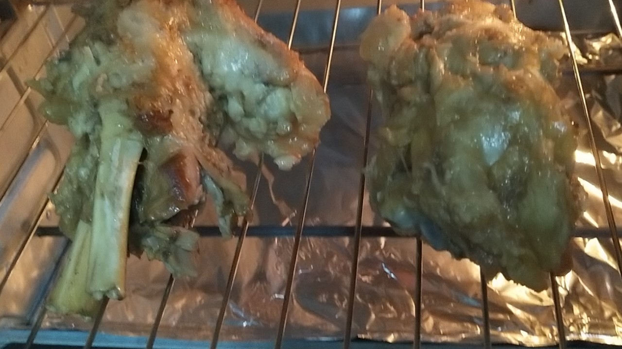 酸甜烤骨頭的做法-家常味烤菜譜