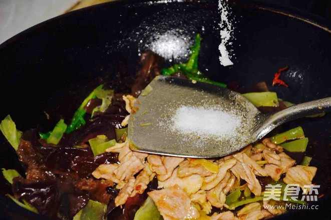 木耳炒肉片的做法-家常味炒菜譜-易網健康養生網 木耳炒肉片的做法-家常味炒菜譜