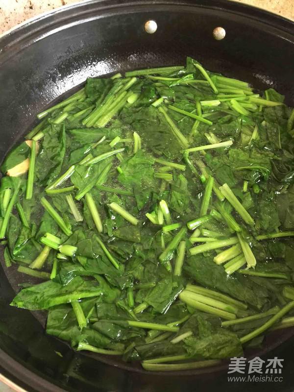 涼拌菠菜的做法-家常味拌菜譜-易網健康養生網 涼拌菠菜的做法-家常味拌菜譜