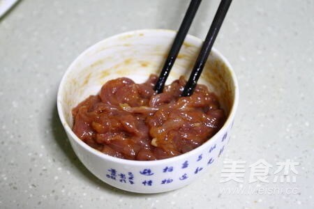 京醬肉絲的做法-醬香味燒菜譜-易網健康養生網 京醬肉絲的做法-醬香味燒菜譜